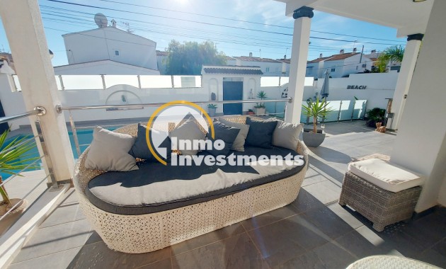 Resale - Villa - Orihuela Costa - Cabo Roig