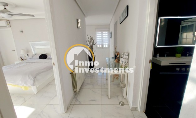 Resale - Villa - Orihuela Costa - Cabo Roig