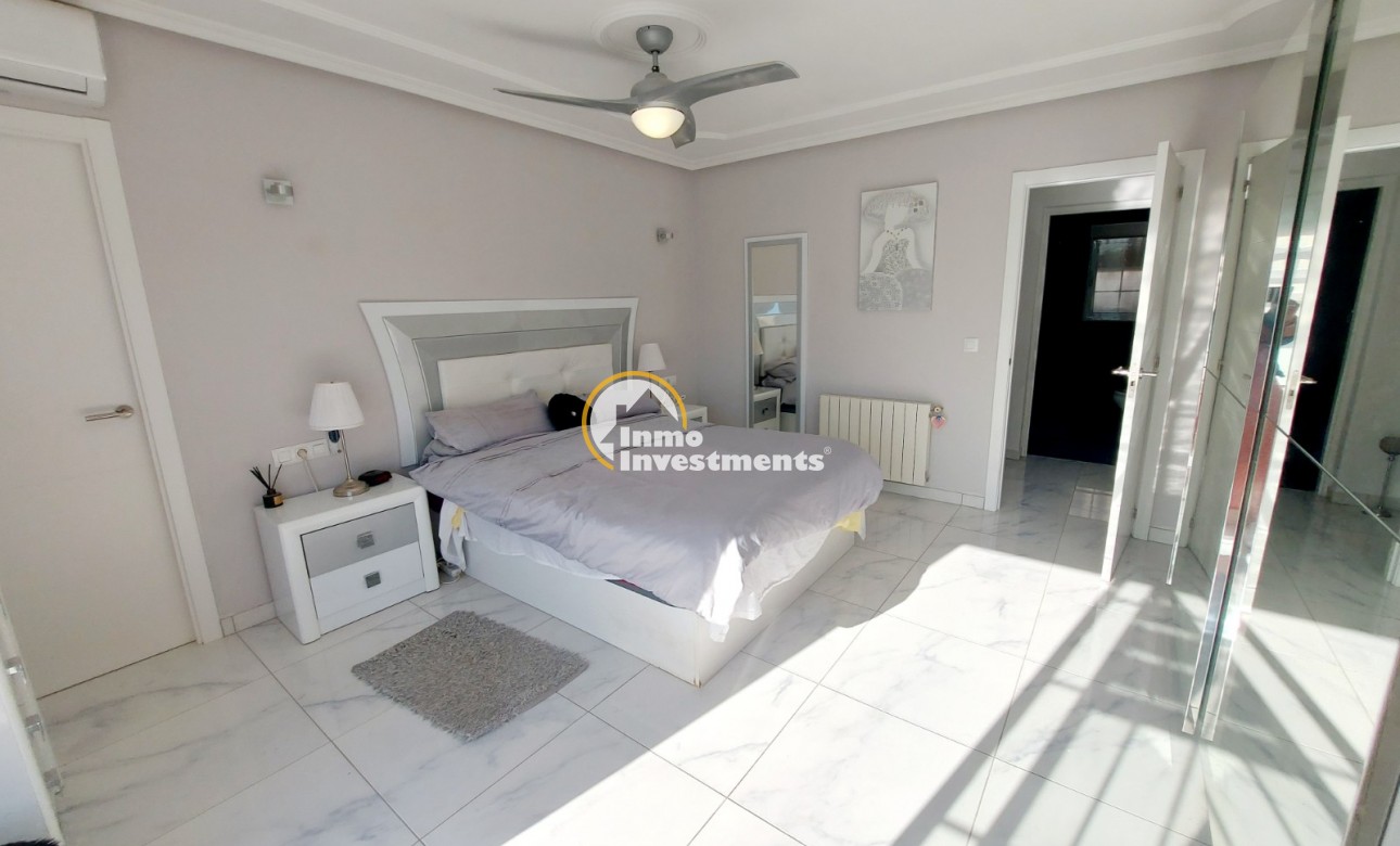 Resale - Villa - Orihuela Costa - Cabo Roig