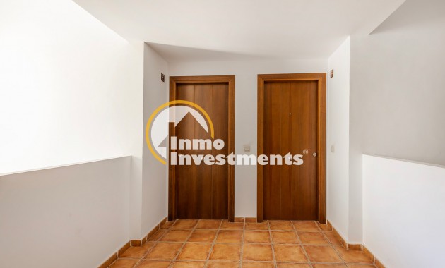 Resale - Apartment - Punta Prima - Beachside