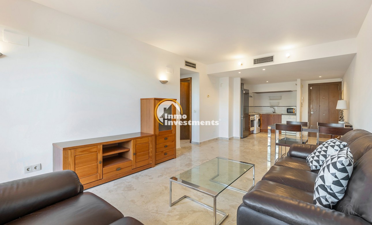 Resale - Apartment - Punta Prima - Beachside