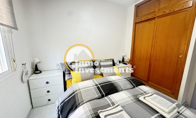 Resale - Apartment - Villamartin - Lomas del Golf