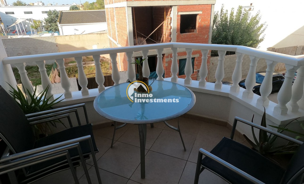 Resale - Apartment - Formentera del Segura