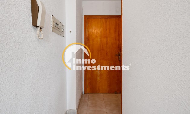 Resale - Apartment - Torrevieja - Cabo Cervera