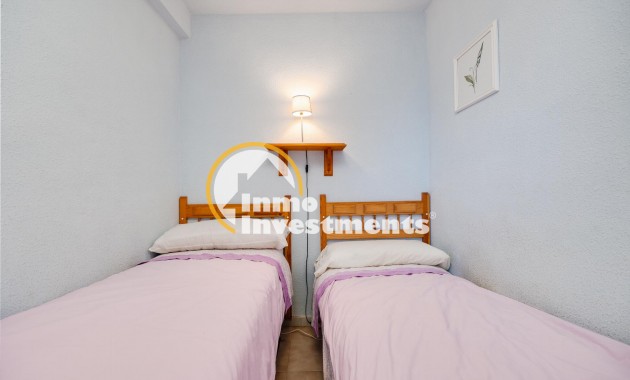 Resale - Apartment - Torrevieja - Cabo Cervera