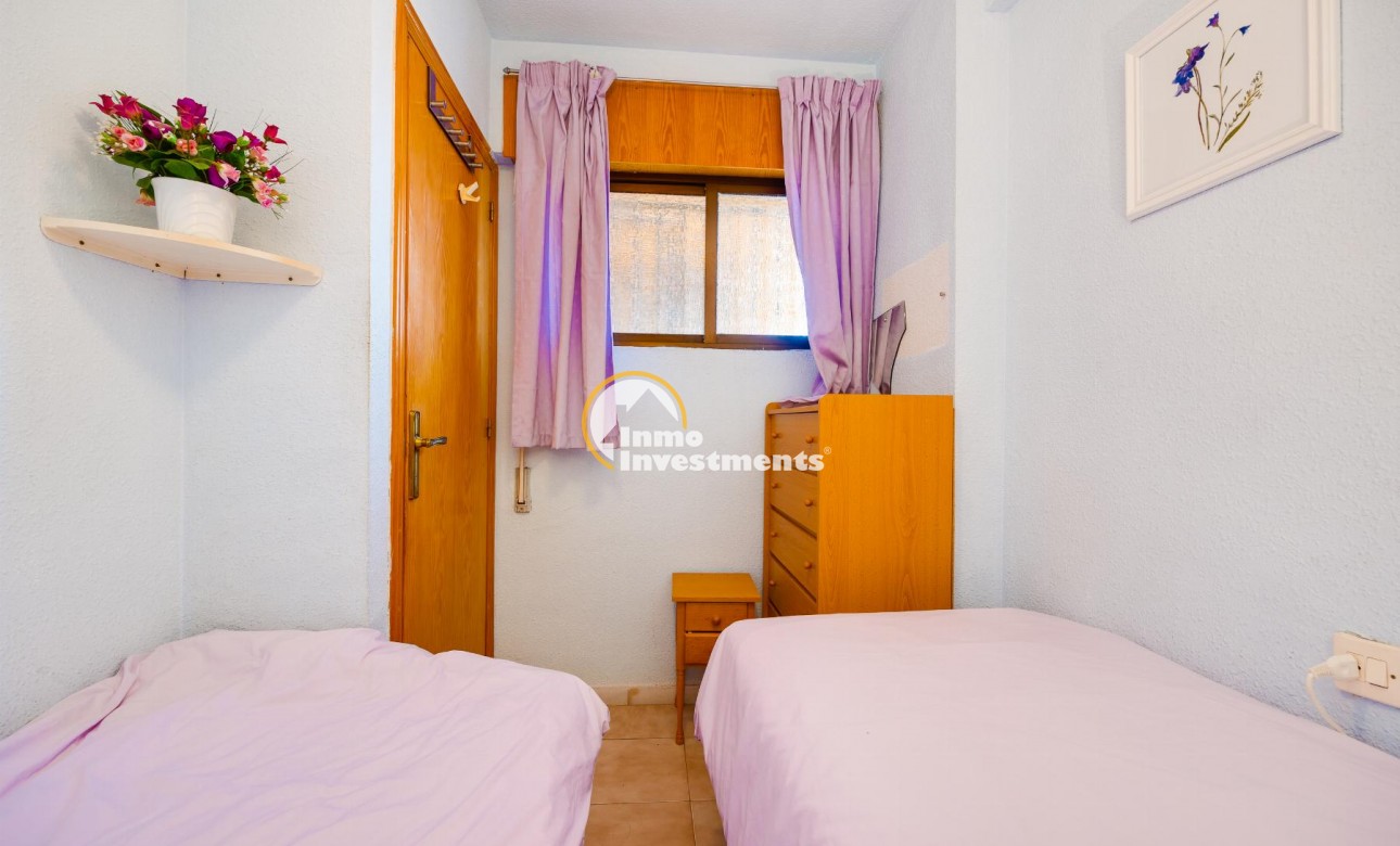 Resale - Apartment - Torrevieja - Cabo Cervera