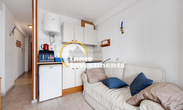 Resale - Apartment - Torrevieja - Cabo Cervera