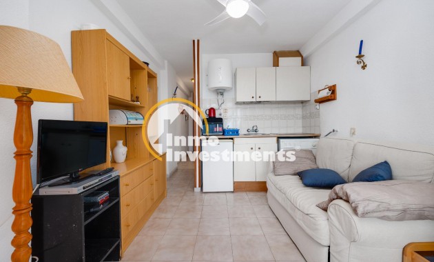 Resale - Apartment - Torrevieja - Cabo Cervera