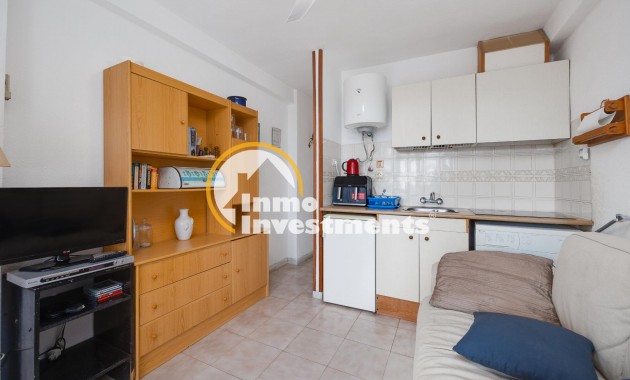 Resale - Apartment - Torrevieja - Cabo Cervera