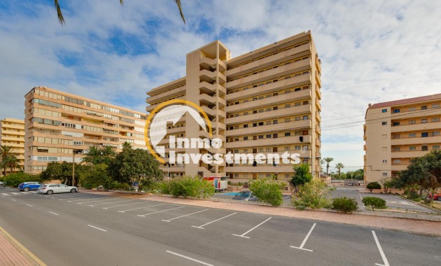 Resale - Apartment - Torrevieja - Cabo Cervera