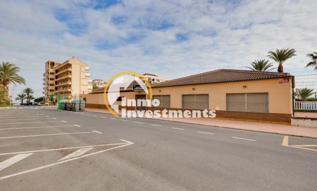 Resale - Apartment - Torrevieja - Cabo Cervera