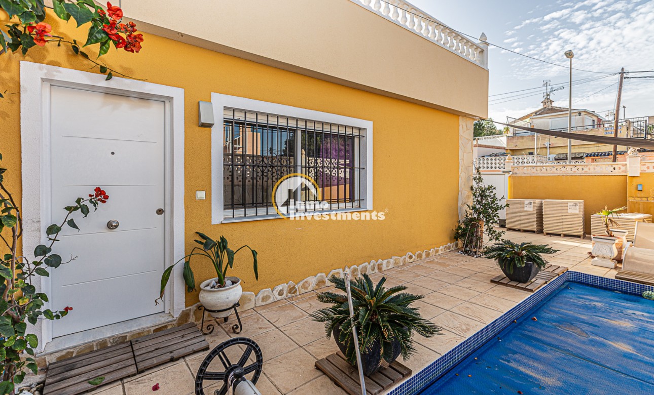 Resale - Semi detached villa - Dehesa de Campoamor - Lomas de Cabo Roig