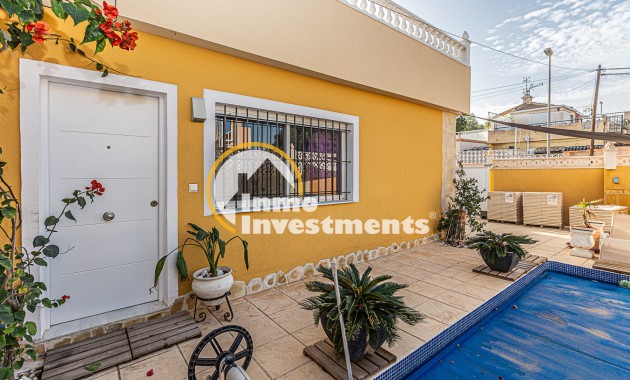 Resale - Semi detached villa - Dehesa de Campoamor - Lomas de Cabo Roig