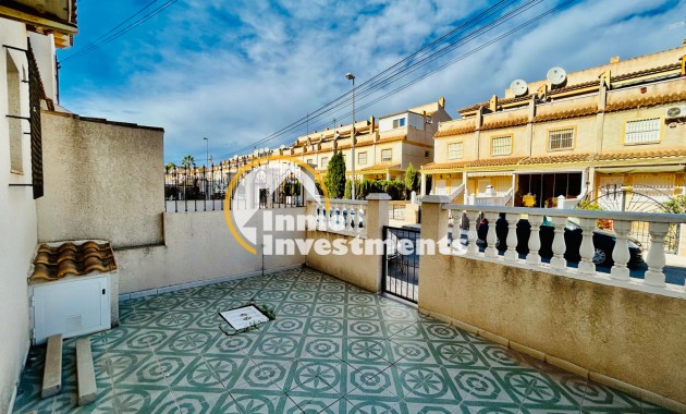 Resale - Town house - Villamartin