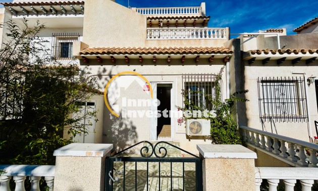 Resale - Town house - Villamartin