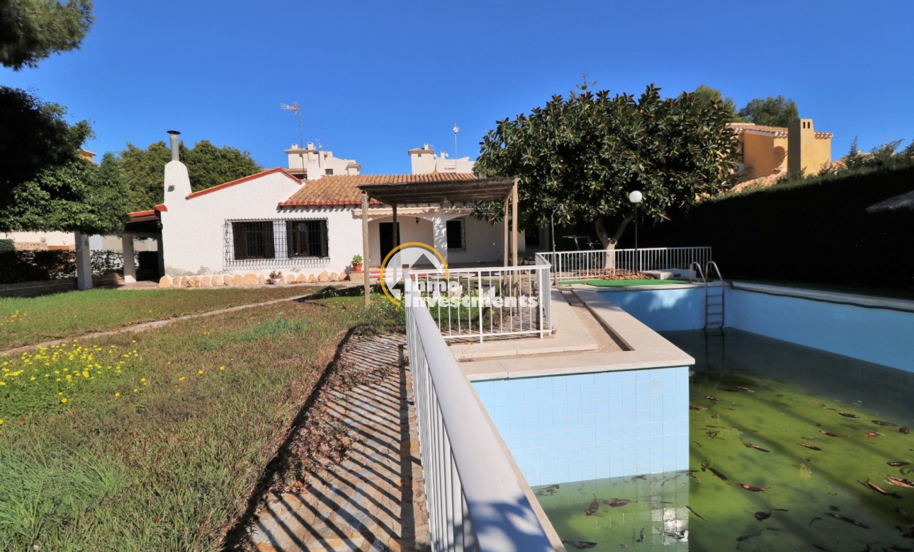 Gebrauchtimmobilien - Villa - Punta Prima - Strandseite