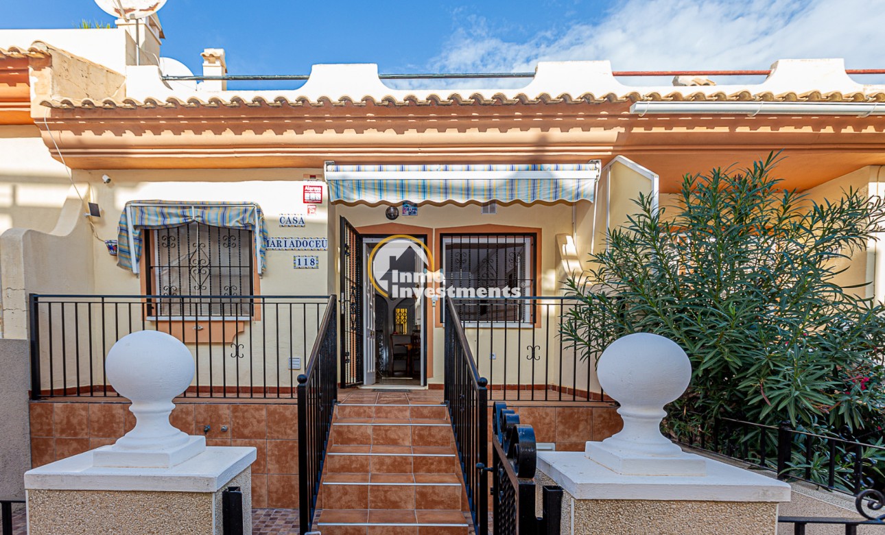 Long term rental - Town house - Villamartin