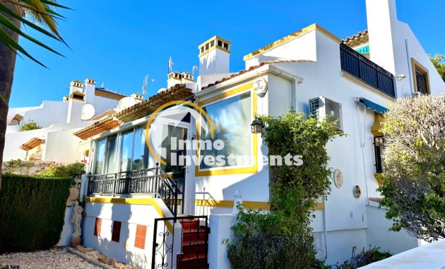 Resale - Town house - Villamartin - Valencias