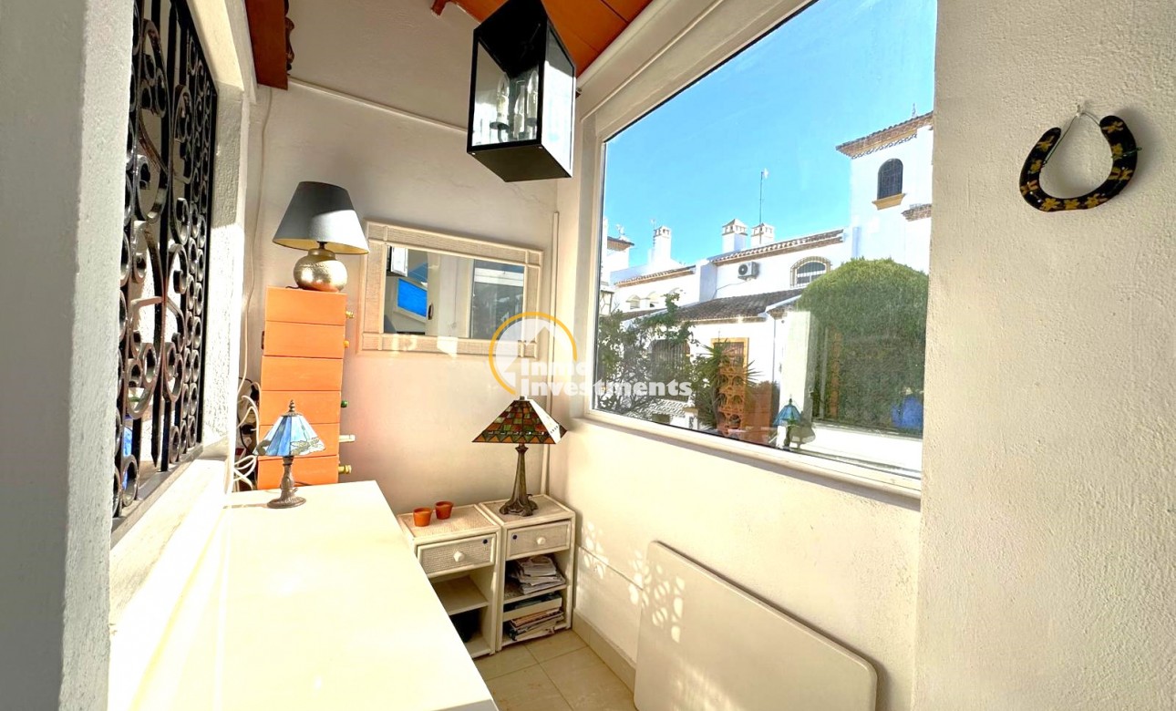 Resale - Town house - Villamartin - Valencias