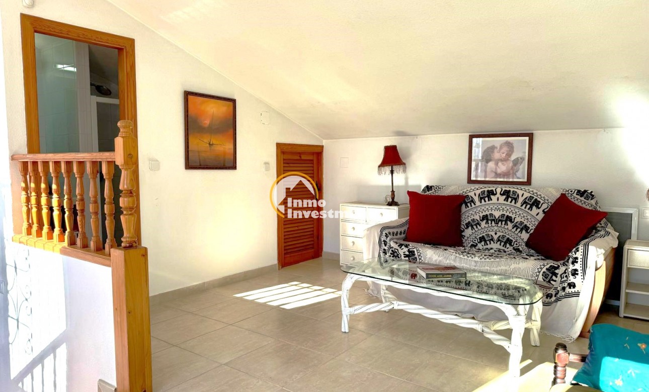 Resale - Town house - Villamartin - Valencias