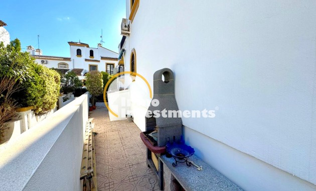 Resale - Town house - Villamartin - Valencias