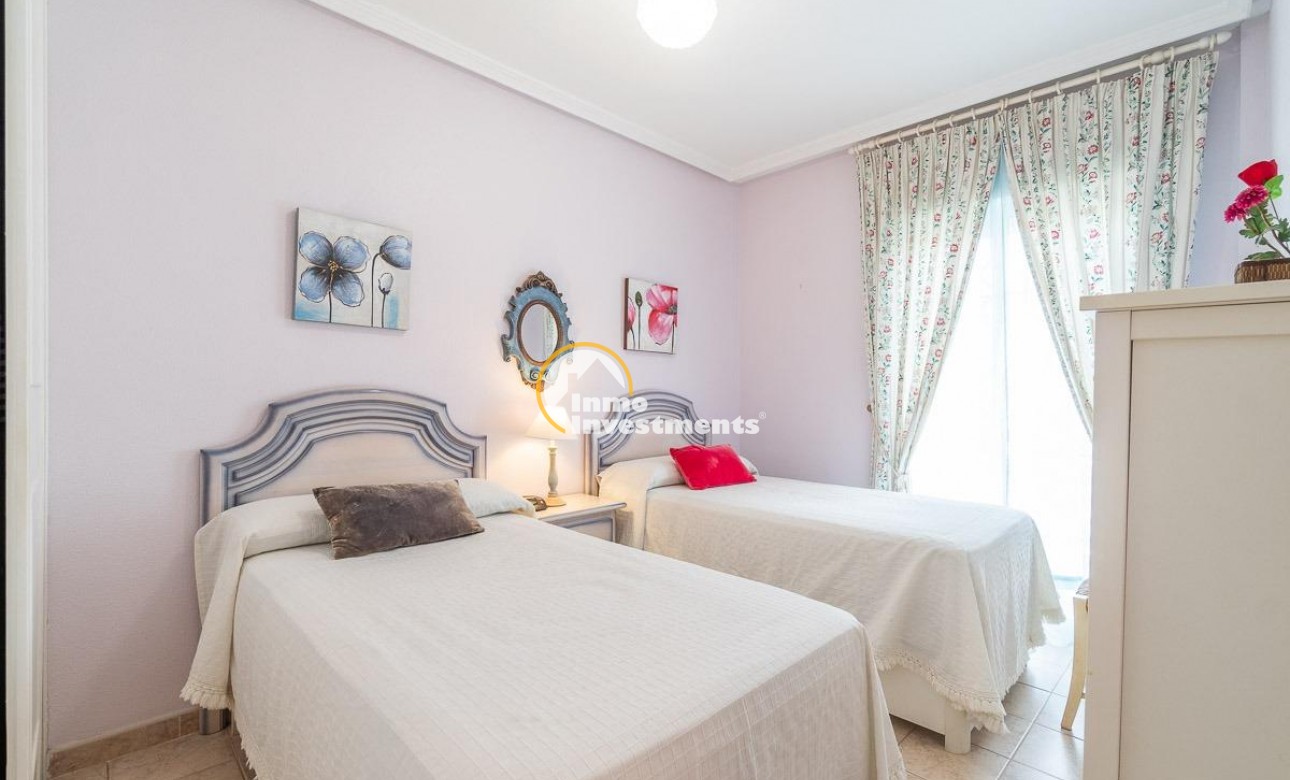 Resale - Apartment - La Zenia