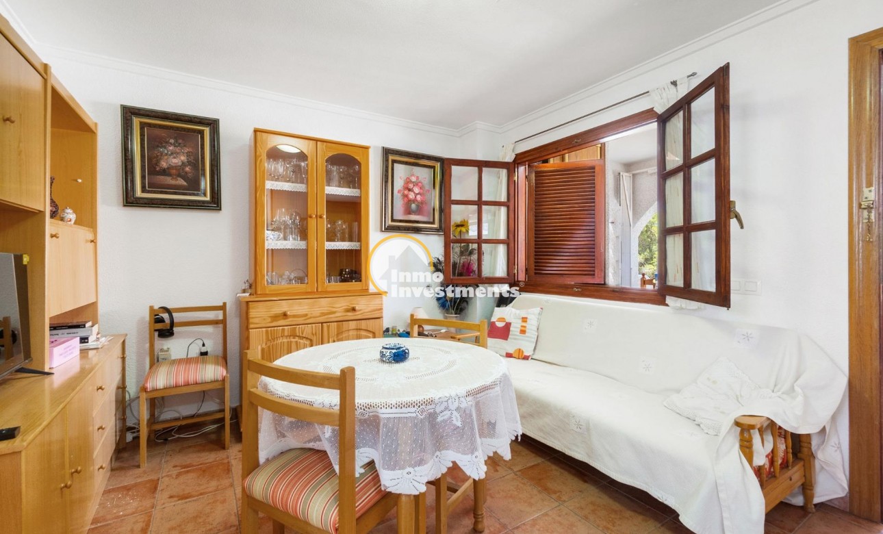 Resale - Bungalow - Mil Palmeras - Beach