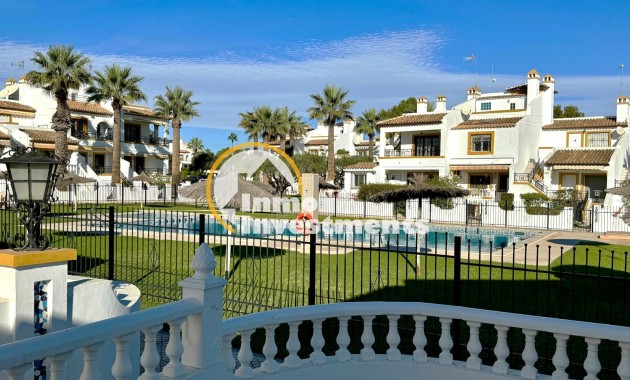 Till salu - Town house - Villamartin