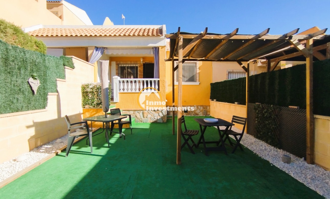 Resale - Semi detached villa - Ciudad Quesada - Doña Pepa