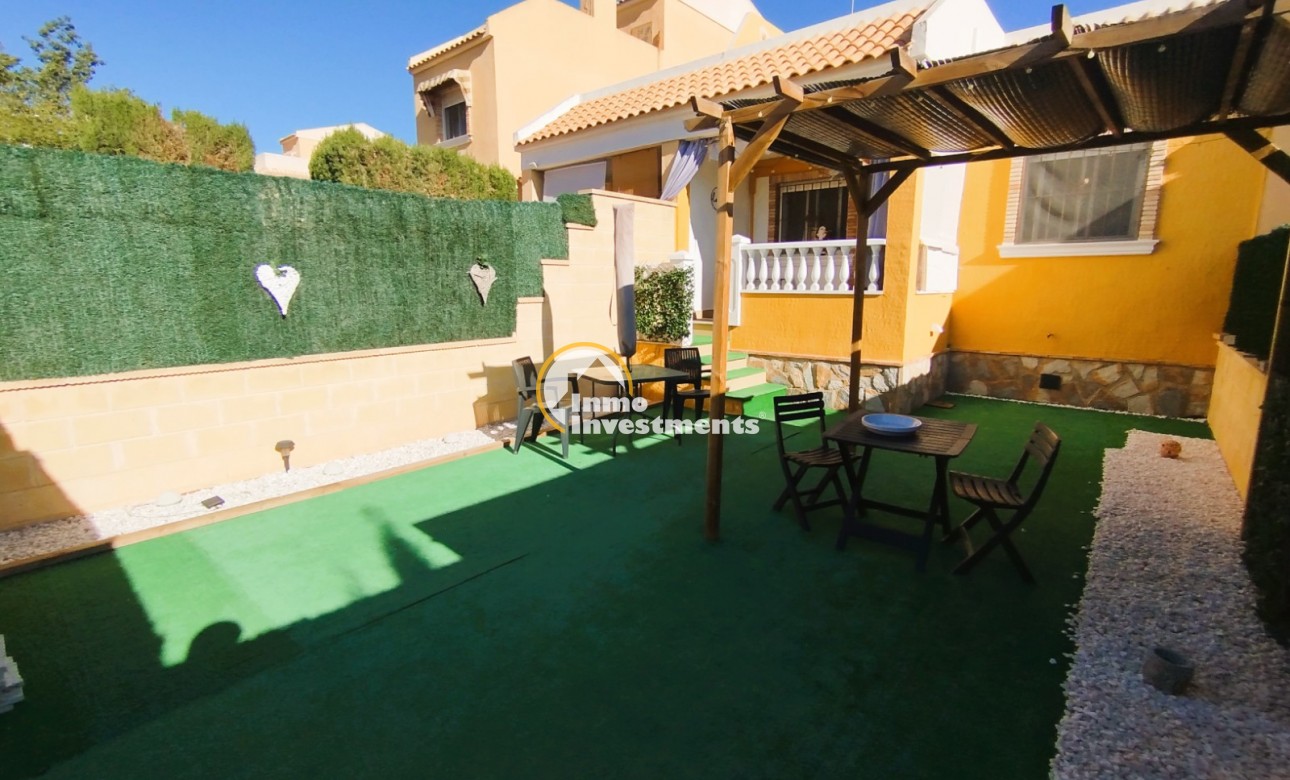 Resale - Semi detached villa - Ciudad Quesada - Doña Pepa