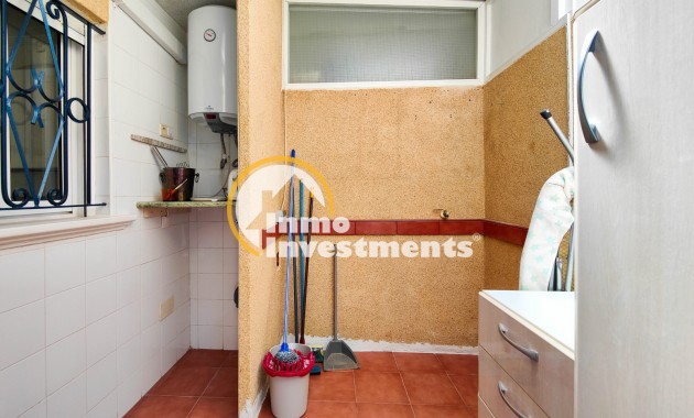 Resale - Semi detached villa - Punta Prima