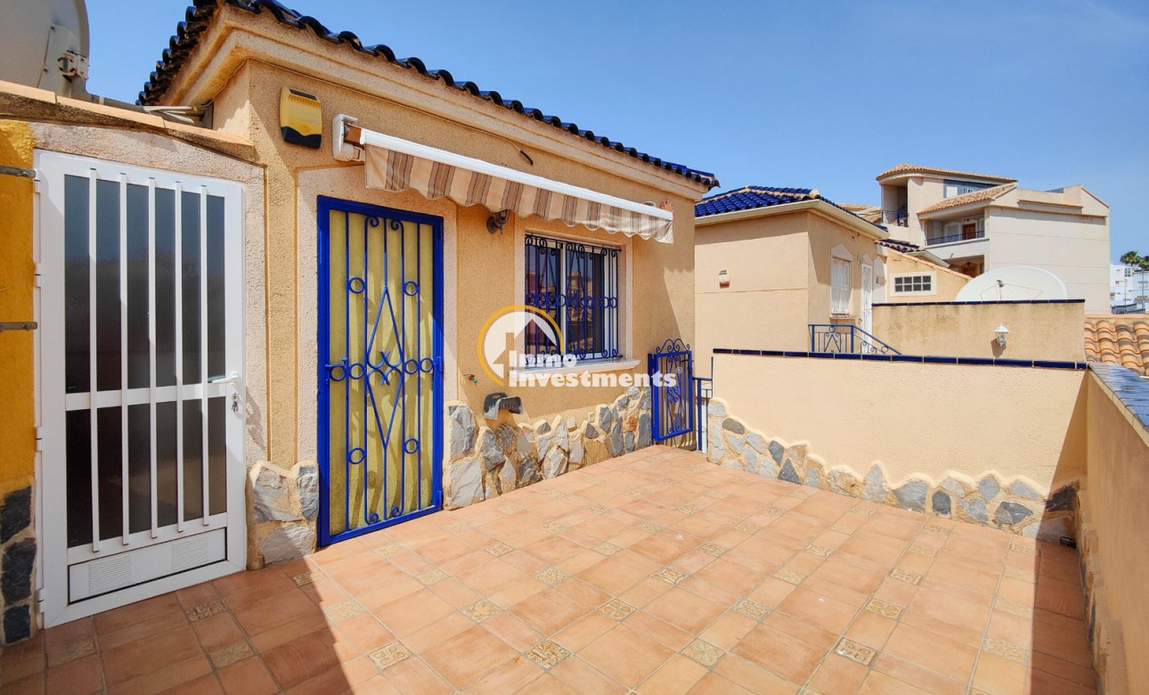 Resale - Semi detached villa - Punta Prima