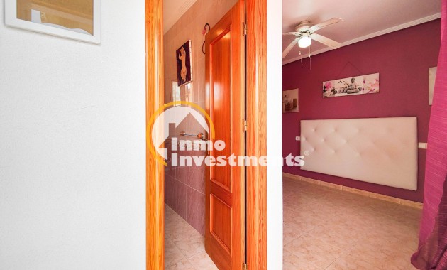 Resale - Semi detached villa - Punta Prima