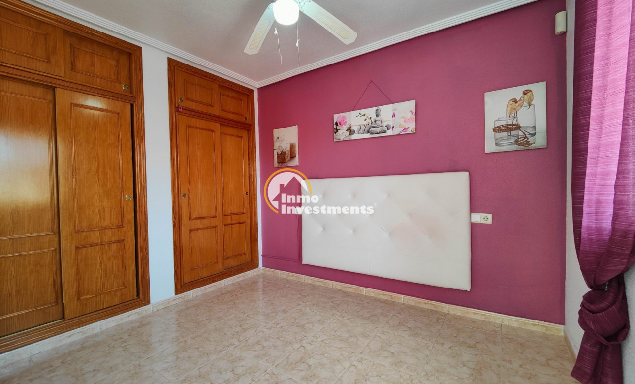 Resale - Semi detached villa - Punta Prima