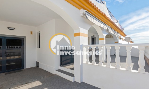 Resale - Villa - Orihuela Costa