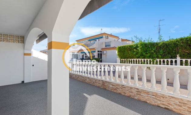 Resale - Villa - Orihuela Costa