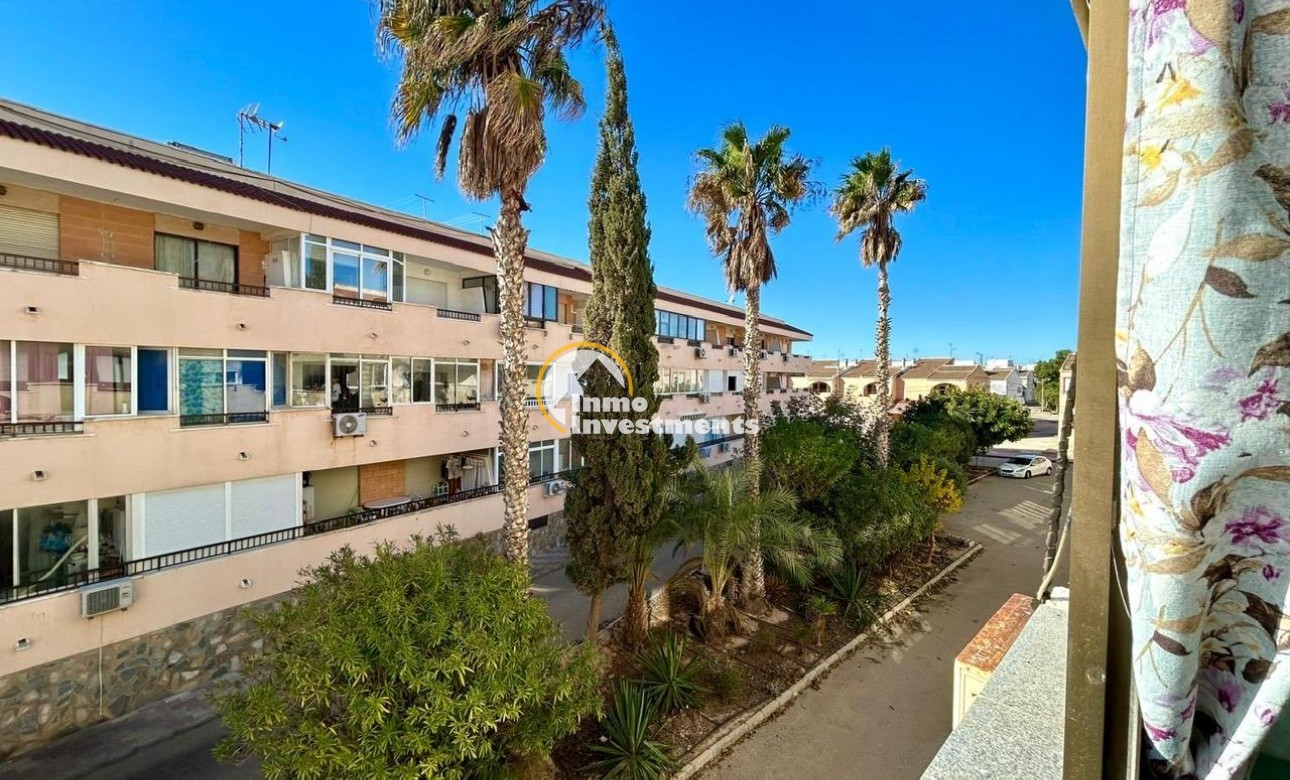 Resale - Apartment - Mil Palmeras - Beach