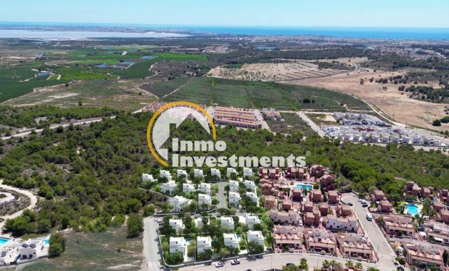 Resale - Villa - San Miguel de Salinas - Cerro Del Sol