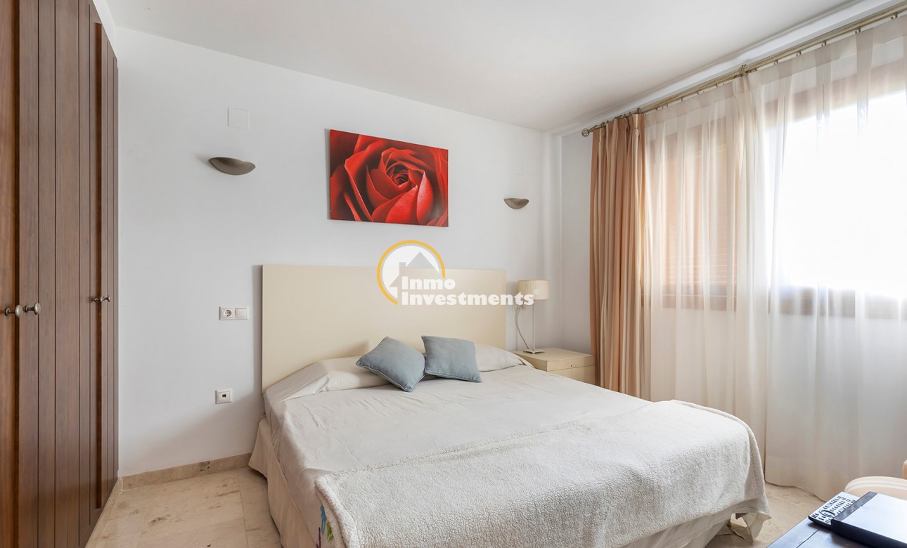 Gebrauchtimmobilien - Apartment - Punta Prima - Strandseite