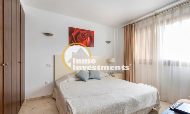 Gebrauchtimmobilien - Apartment - Punta Prima - Strandseite