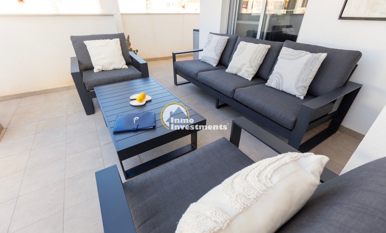 Resale - Apartment - Villamartin