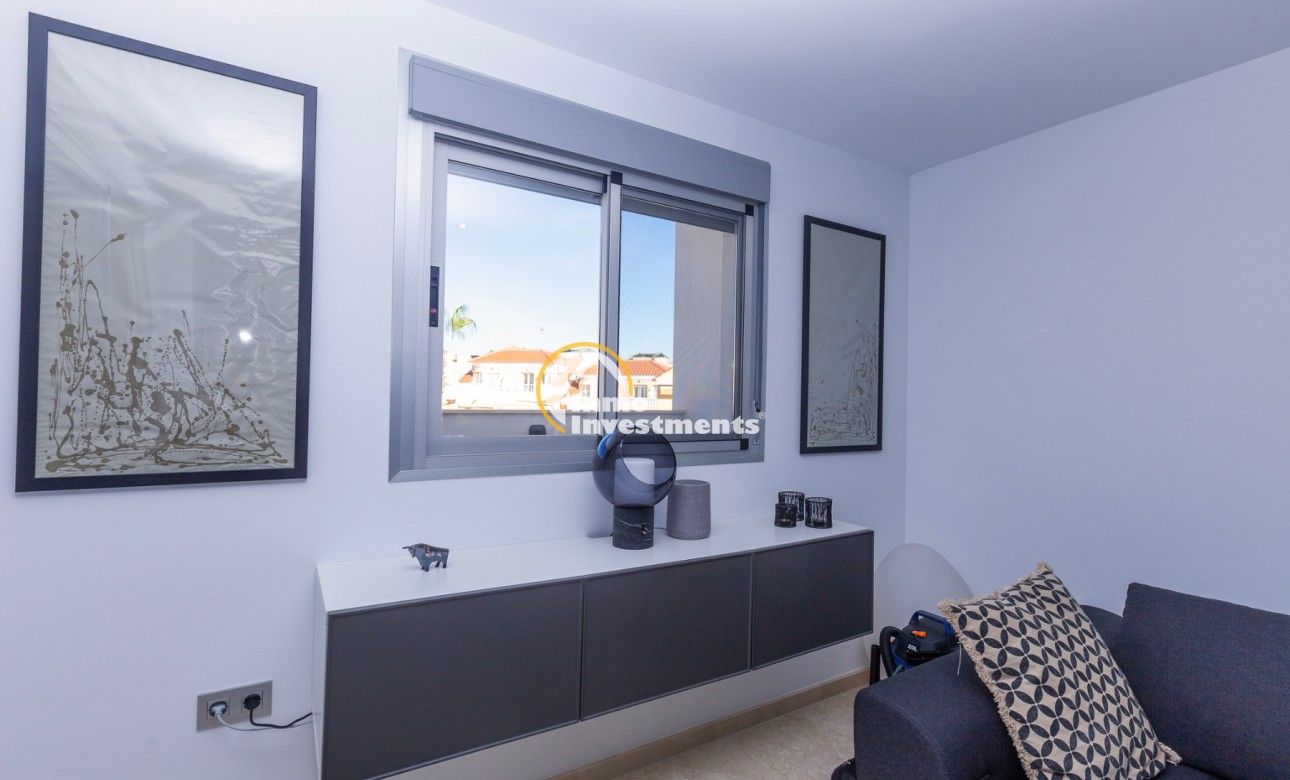 Resale - Apartment - Villamartin