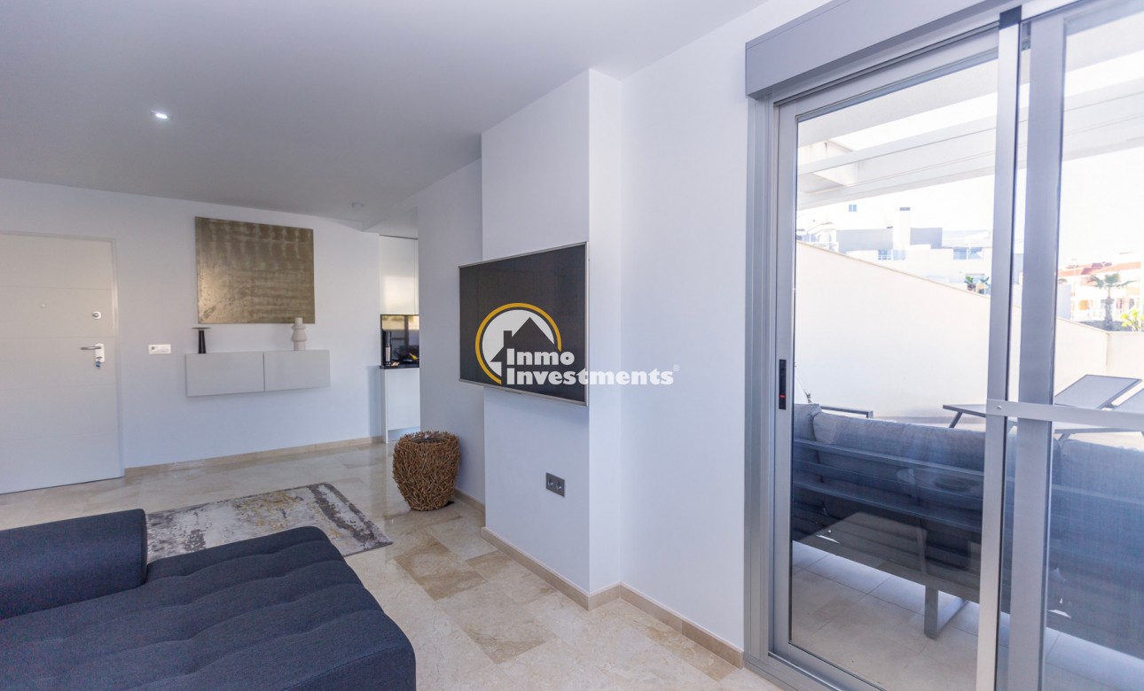 Resale - Apartment - Villamartin