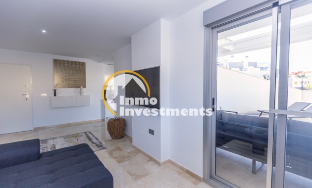 Resale - Apartment - Villamartin