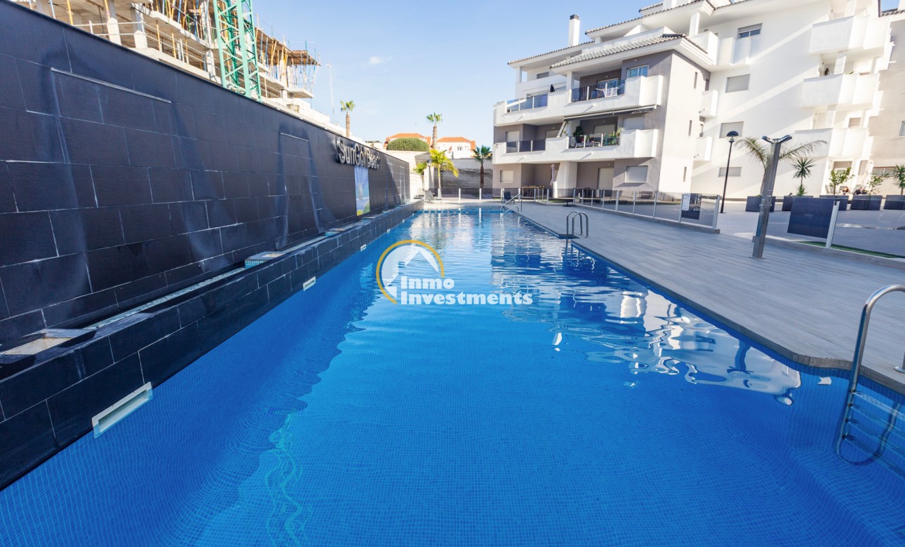 Resale - Apartment - Villamartin