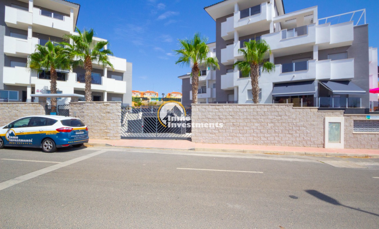 Resale - Apartment - Villamartin