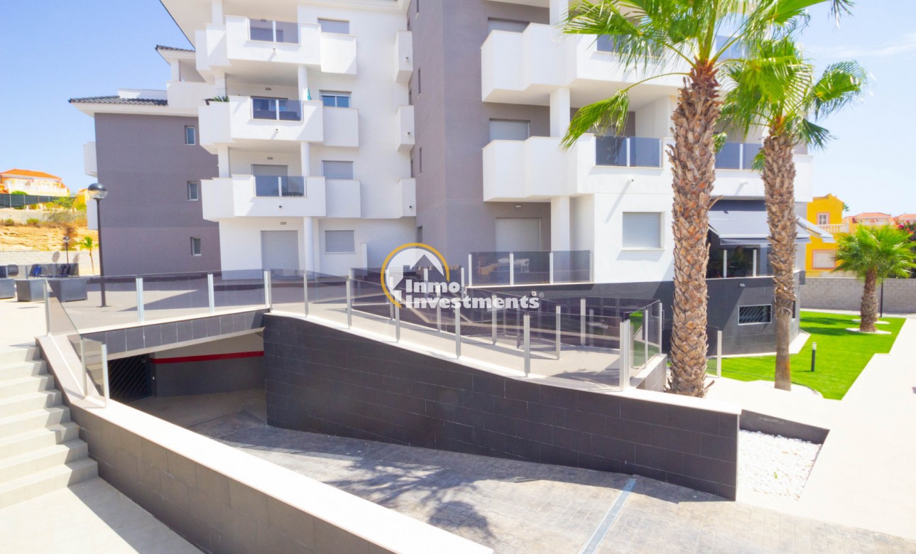 Resale - Apartment - Villamartin