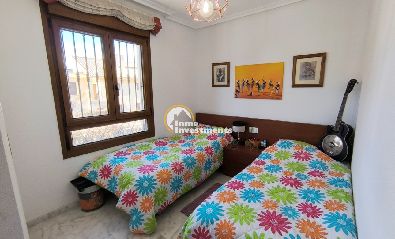 Resale - Bungalow - Algorfa - La Finca