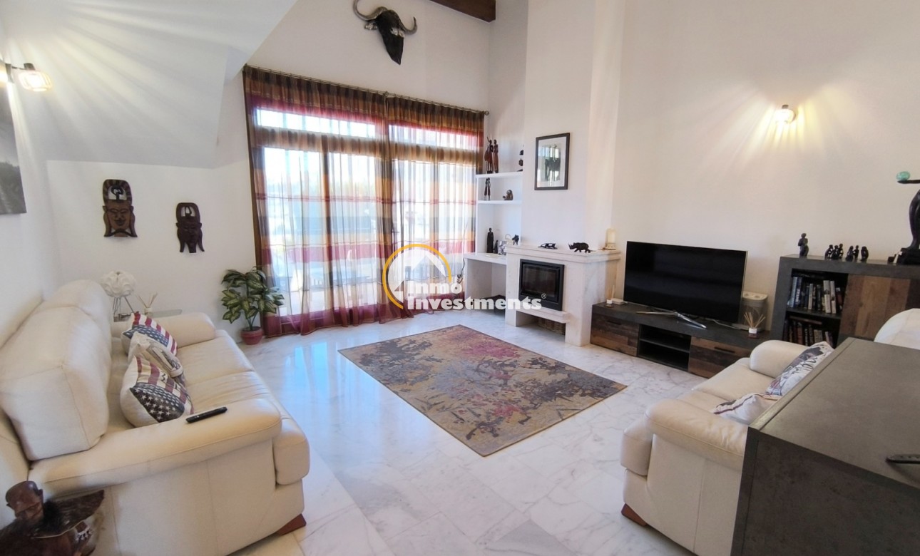 Resale - Bungalow - Algorfa - La Finca