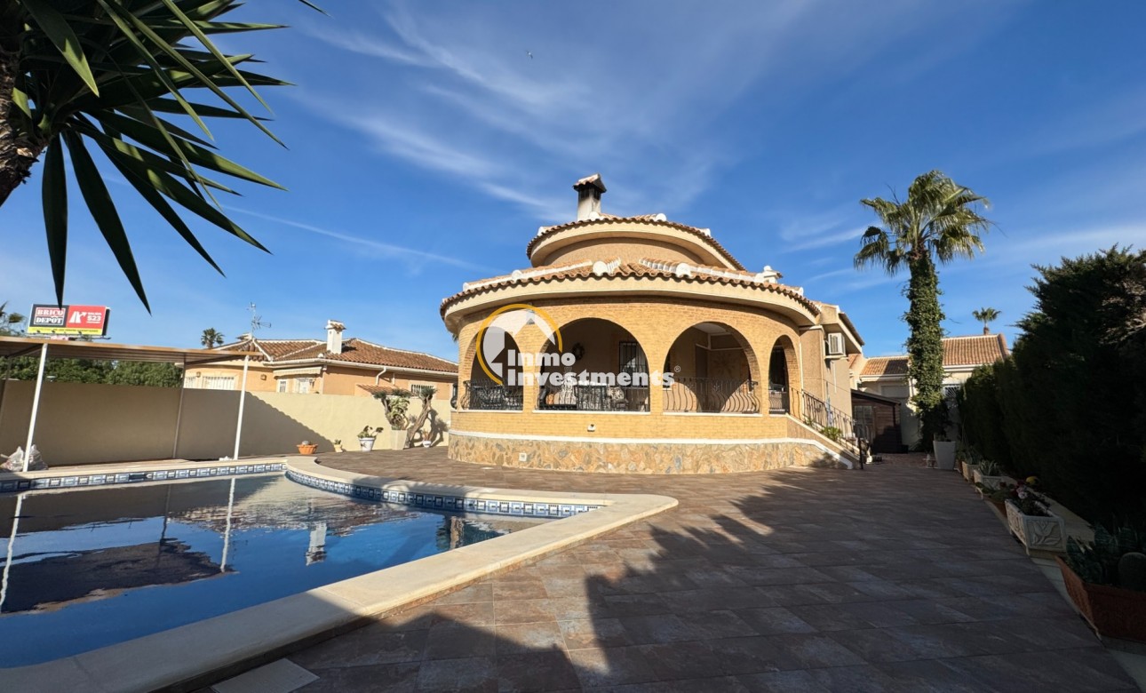 Resale - Villa - Benijofar